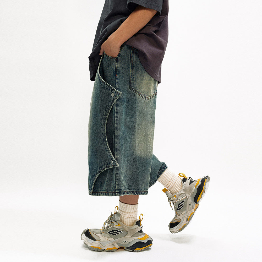 Bat Buckle Design Cropped Jeans