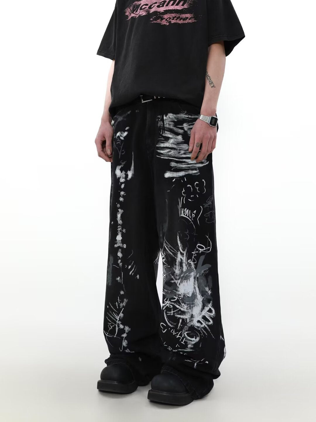 Graffiti Distressed Loose Denim Jeans