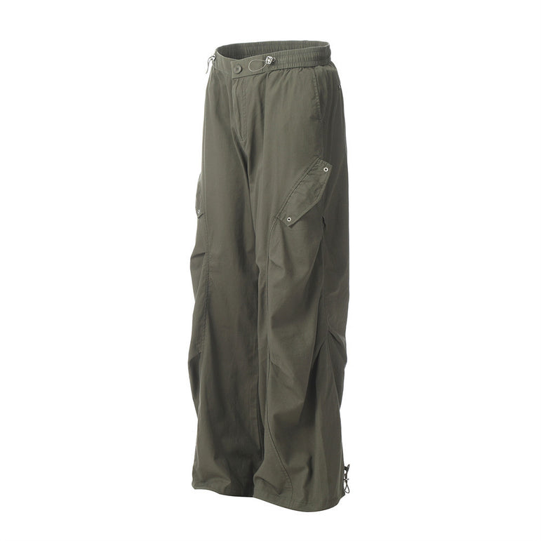 D-vine Wide-leg Cargos in green - full length model shot