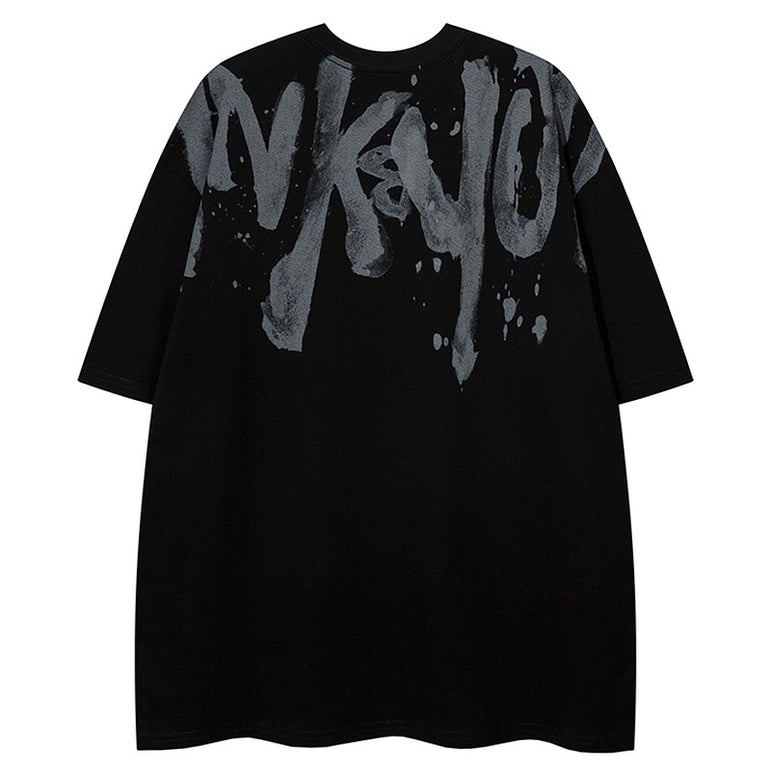 D-vine Retro Graffiti T-shirt - neck and shoulder detail