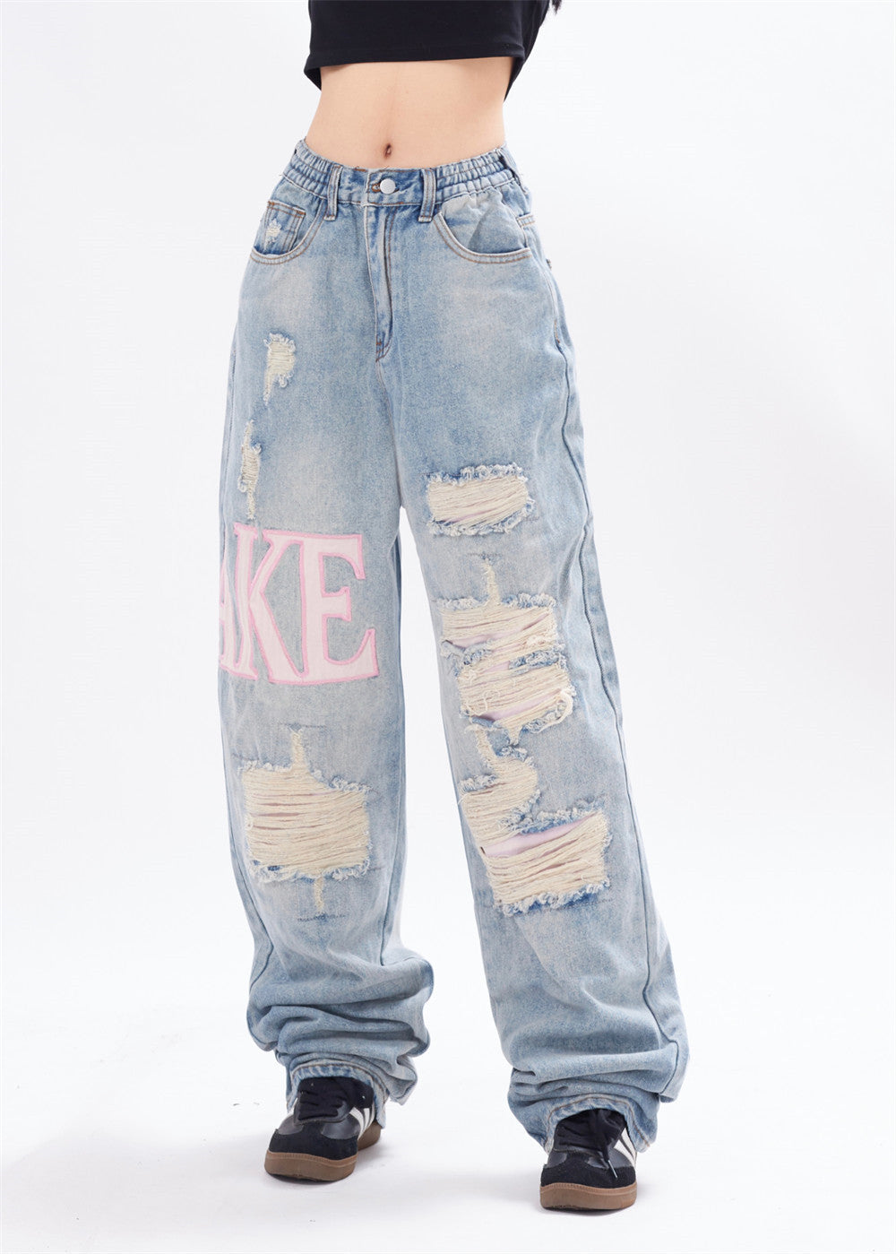 D-vine Ripped Beggar Denim Jeans - model street style shot
