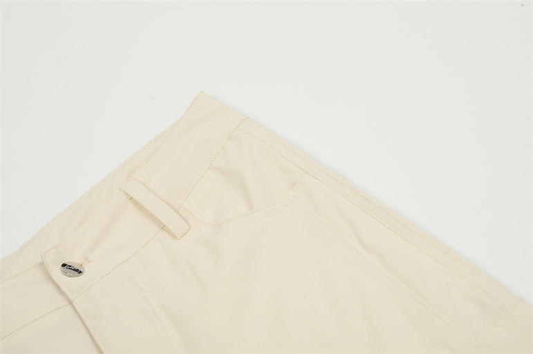 D-vine Willow Clinch Pleated Cargos - pleating detail close-up
