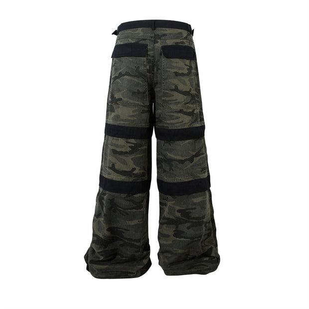 D-vine Heavy Industry Camouflage Cargos - stitching and collage detail